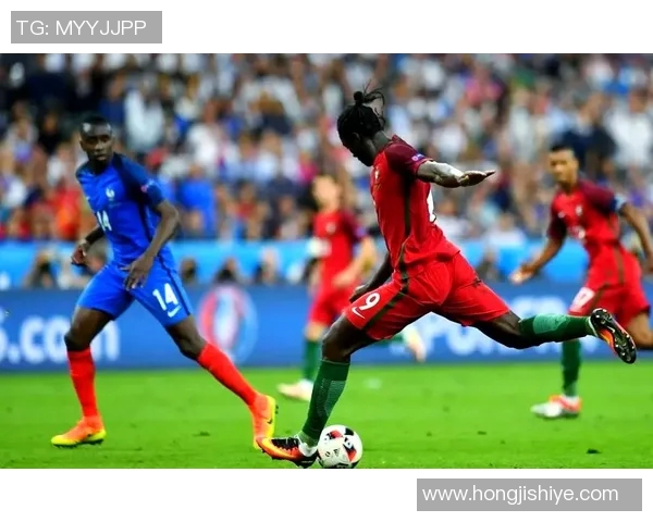 每位足球明星心中都藏着的梦想与追求的荣耀之路 每位足球明星心中都藏着的梦想与追求的荣耀之路